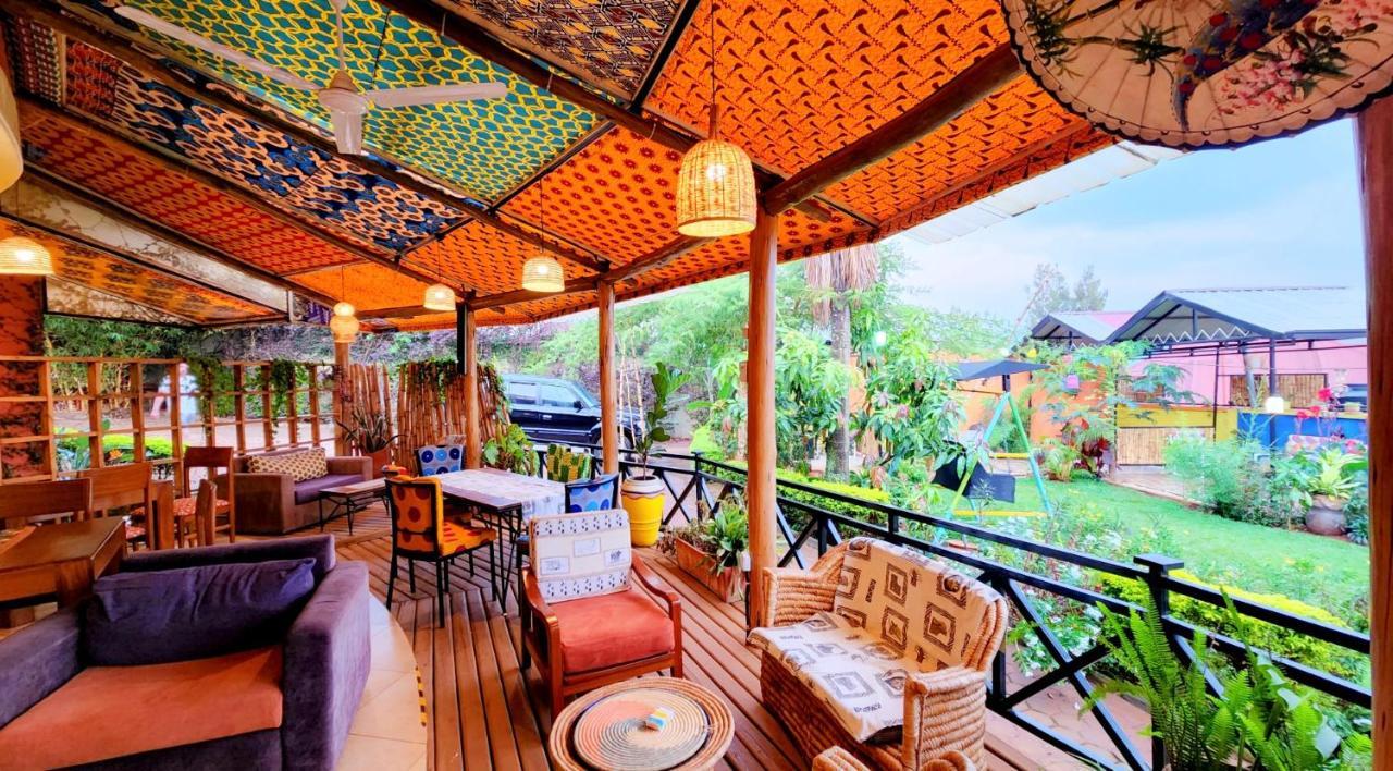 แยมบี เกสท์เฮาส์ Hotel คิกาลี ภายนอก รูปภาพ